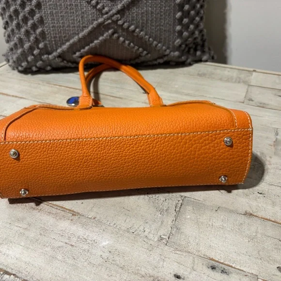 New!❤️Dooney & Bourke Ginger Mini Tassel Tote - Picture 6 of 6